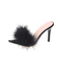 Moteriškos šlepetės Aukštakulniai Kailiniai Stileto Peep Toe Mules Moterų kambariniai Guma Zapatillas Mujer Smailianosiai Raudoni Vasariniai Nauji Seksualūs Batai 35 juoda