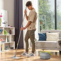 Grindų plovimo šluota Selimop InnovaG su dvigubu vandens talpų ir savaiminio valymo funkcija