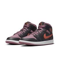 Air Jordan 1 Mid SE Juodi Sky J Rožiniai FB9911-008 EU 45.5 juoda/dangus