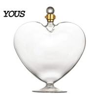 Decorative Crystal Glass Bottle Heart Shaped Wine with Airtight Stopper, Elegant Texture Liquor Carafe Stopper Decanter, 500ml/1000ml Capacity, 500ML white