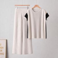 2026 European and American cross-border new pleated color matching loose fashion casual short-sleeved top wide-leg pants knitted suit One size fits all
