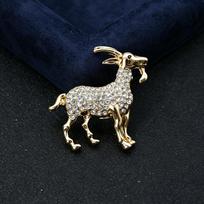 Sparkly Rhinestone Goat Brooch Unisex Elegant Sheep Themed Jewelry Cute Fashion Accessory for Women Men Outfit Decoration A3 black