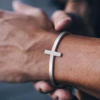 Classic Jesus Cross Openning Bangle Bracelet For Men Women Hip Hop Stainless Steel Cuff Bracelet Male Hand Ornament Punk Jewelry brown