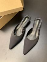 French pointed head, thin low heel, baotou, half-drag woman, spring 2025 new niche design, shallow mouth, one-pedal slippers 35