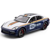 1/24 Porsche Panamera Sports Car Alloy Model Toys, Simulated Sound and Light, Lace Painting, Spray Function, Tail Wing Can Be Lifted and Lowered žalia