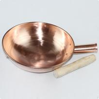 Long Handle Wok Quick Heat up Copper Even Heating Thick Frying Pan for Household Copper 32CM brown