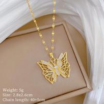 Heavy Industry Empty Butterfly Micro-Inlaid Real Gold Necklace Female Transfer Bead Collarbone Chain With Jewelry brown