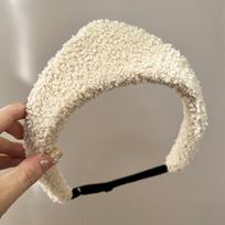 New Velvet Women Headband Anti Slip Hair Hoop European and American Wide Edge Hair band Lady Headwear smėlis