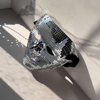 Full Face Mosaic Mirror Mask Reflective Disco Ball Style Costume Accessory for Party Halloween Event Decoration Adjustable Strap One Size