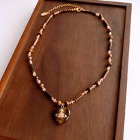 Maillard Wind Tiger's Eye Stone Beaded Love Pendant Necklace Light Luxury Premium Sweater Chain Retro Versatile Necklace Women brown