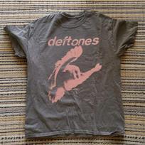 Deftones Band Graphic Shirt, 90s Grunge Rock Music Charcoal Heavy Cotton T-Shirt M gray