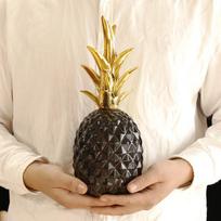 Nordic Style Resin Gold Pineapple Home Decor Living Room Wine Cabinet Window Display Craft luxurious Table Home Decoration Props M(9x20cm) beige