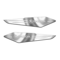 2pcs Reflective Car Styling Body Side Fender Decoration Stickers Badges For Skoda Yeti Octavia 2 3 a5 Fabia Kodiaq Rapid Karoq S gjbx97 sidabras