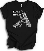 Love Hurts Praying Mantis Dark Humor Retro Insect T shirt M gray