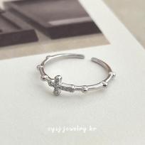 S925 Sterling Silver Diamond-Studded Korean Cross Ring for Women - Simple, Stackable Index Finger Ring Adjustable