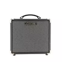 Kustom Carbon 25 - 25W 1x8 gitaros kombogarsiakalbis su skaitmeniniais efektais