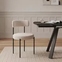 Minkštos Bouclé valgomojo kėdės kreminės palėpės juodos metalinės kojos