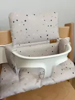 Neperšlampamos pagalvėlės Stokke Tripp Trapp 2in1, smėlio spalvos taškeliai