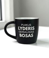 Graviruotas puodelis „Puikus lyderis geriausias bosas“