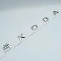 1 vnt. 3D ABS aukštos kokybės automobilio raidė Priekinio variklio dangčio emblema Galinio bagažinės lipdukai ženklelis lipdukas Lipdukas stilius Skoda