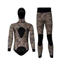 Spearfishing Wetsuit for Men - 3mm Neoprene Camouflage Freediving Suit with Hood, Swimsuit Cold Water Warmth M black