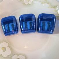 Double Hole Plastic Pencil Sharpener With Lid For Kids Office Use 1pcs