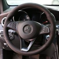 Rankomis siuvama automobilio vairo apdangalo pynė, skirta Mercedes Benz C E klasės C200 E300 CLA GLC260 GLA GLE, natūrali oda, interjeras mo00