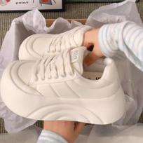 Doll head thick-soled muffin heightening bread big head little white shoes children summer 2 spring and autumn new board shoes 35 white