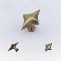 Four Point Star Cabinet Knobs Modern Minimalist Zinc Alloy Drawer Pulls Nordic Light Luxury Compact Star-Shaped