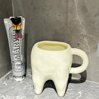 Kūrybingas danties formos keramikos puodelis Namams Juokingas porų dantų valymo puodelis Modernus vonios kambario dekoravimo aksesuaras Puodelis 320ML 301-400ml gray