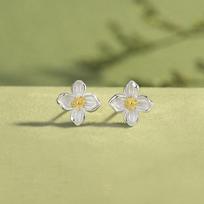 Tichia Pure Silver 999 Gardenia Stud Earrings: Fresh Forest Style, Versatile Floral Fashion for Women Pure Silver gray
