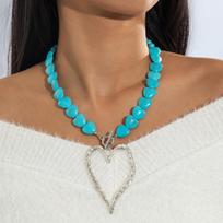 Niche Beaded Imitation Pearl Turquoise Necklace Retro Exaggerated Love Pendant Collarbone Chain Multi-layer Necklace black