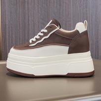 Board shoes 2026 autumn new style sports and leisure versatile thick soled sponge cake women's shoes trend 39 black