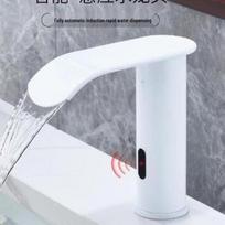 Smart Sensor Basin Faucet gray