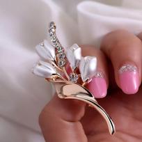 Luxury Simple Tulip Brooch Scarf Clothing Pins Women Gifts Wedding Engagement Party Jewelry KTJ gray