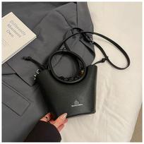 Popular small bags women's new fashion versatile messenger bags summer portable bucket bags black