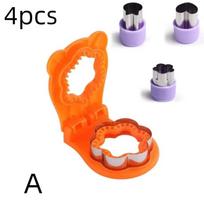 Sandwich Cutter and Sealer with Plastic Handles Ideal for DIY Bread Fruit Vegetable Cutting and Embossing Moulds Kitchen Gadget orange