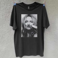 Kate Moss, Kate Moss Singer Unisex Black T-shirt S- XXXL gray