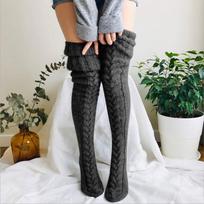 Women’s Fleece Lined Over the Knee Carpet Socks Thick Knitted Winter Long Socks with Cable Knit Pattern for Indoor Use One Size black