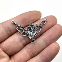 Retro Rose Vine Heart Clavicle Pendant - Zinc Alloy Jewelry Accessory brown