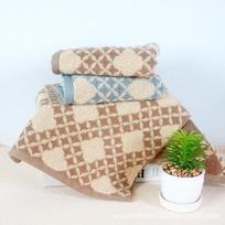 Geometric Jacquard Cotton Towel - High-End, Skin-Friendly, Water-Absorbent, Durable, and Odor-Resistant 34x74 ruda