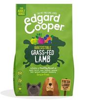 Edgard and Cooper su ėriena, obuoliais, morkomis, burokėliais ir mėlynėmis, 700 g