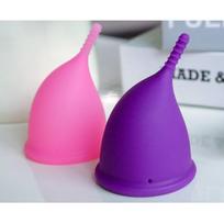 Silicone Menstrual Cup Pink BPA Free Ergonomic Construction Collapsible Women Hygiene Cup for Menstrual Period pink