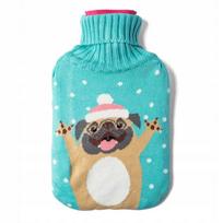 Guminė karšto vandens pūslė Tadar su mopsų rašto megztu užvalkalu, 1,5 l, 33 × 18,5 cm