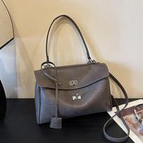 Simple Flap Women's Shoulder Bag, Lychee-pattern Tote Bag Lock Design High-end Messenger Bag Large Capacity Travel Crossbody Bag
