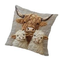 Dekoratyvinis pagalvės užvalkalas  Škotų karvių šeima  iš minkšto poliesterio, 45cm x 45cm, su užtrauktuku 45*45cm beige