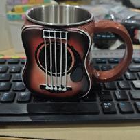 Dervos muzikos instrumento puodelis kavai Patvarus su gitara raštu Gitara formos kavos puodelis Rankų darbo kavos puodelis vyrams draugams tėčiui <50ml black