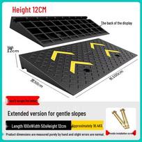 Vehicle Stair Step Ramp Pad black