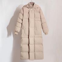 Moteriškas šiltas žiemos ilgas dygsniuotas pūkinis paltas, maxi oversized striukė su nuimamu gobtuvu, pilnas užtrauktukas, ilgomis rankovėmis, paminkštintas L juoda