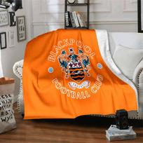 Blackpool Football Club Crest Flannel Blanket, Soft Polyester, Modern Design, All-Season for Camping, Travel, Gifts for holidays or birthdays 75x90cm